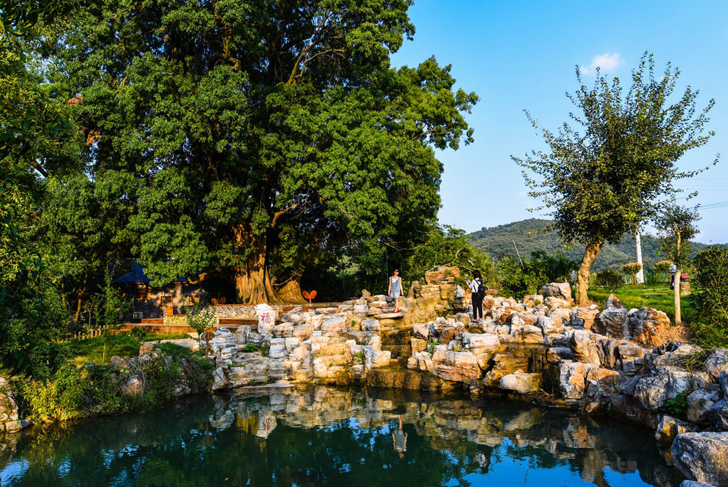 美丽乡村景观小品设计